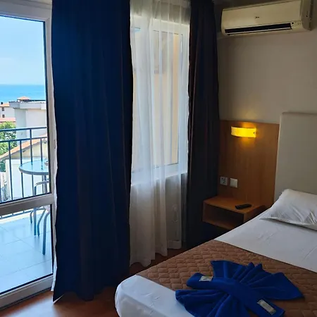 Hotel Family Milev 2*