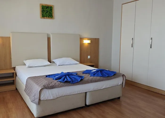 Hotel Family Milev 2*