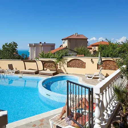 ホテル Family Milev スヴェティ・ヴラス