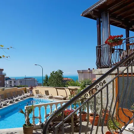 Family Milev スヴェティ・ヴラス