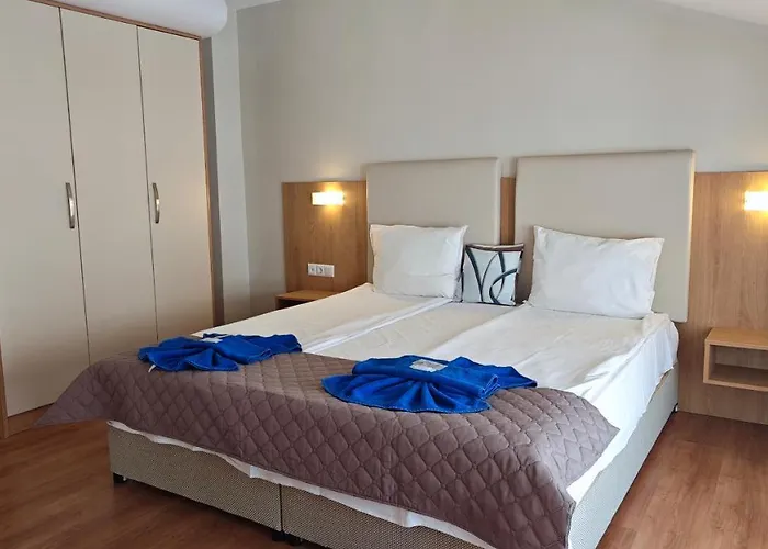 Family Milev فندق 2*